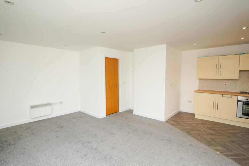 Apartment in Wigan - View 3