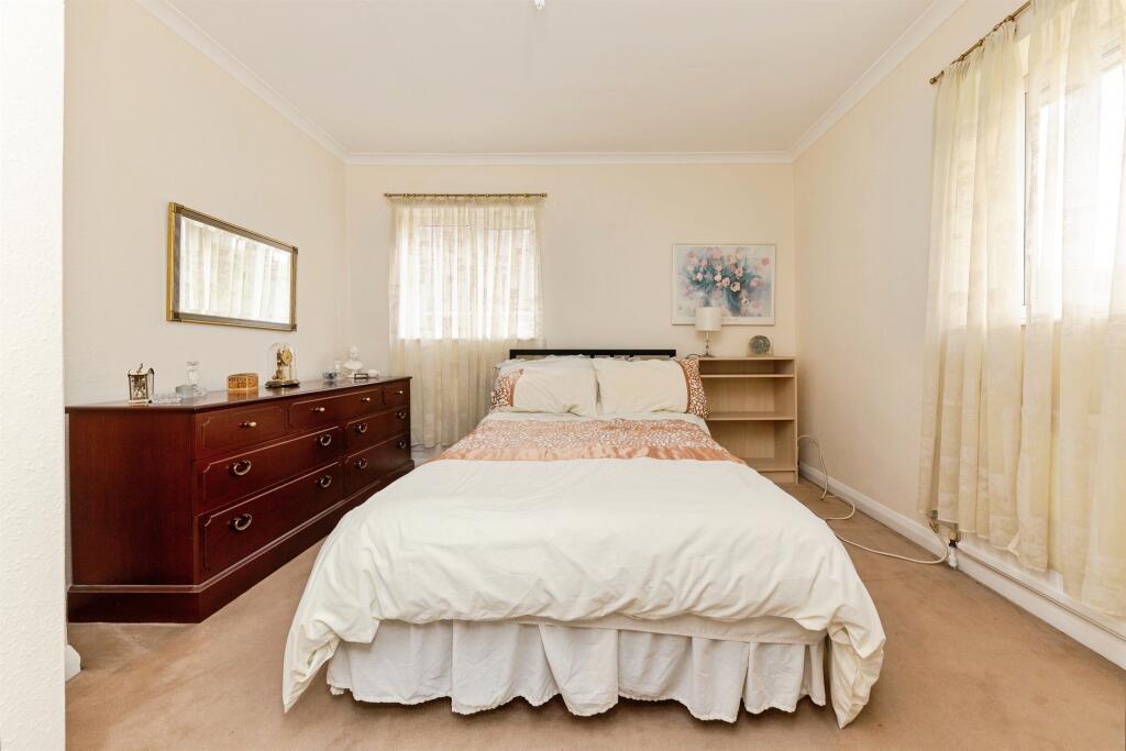 Additional image 9 of Honeycroft, Welwyn Garden City