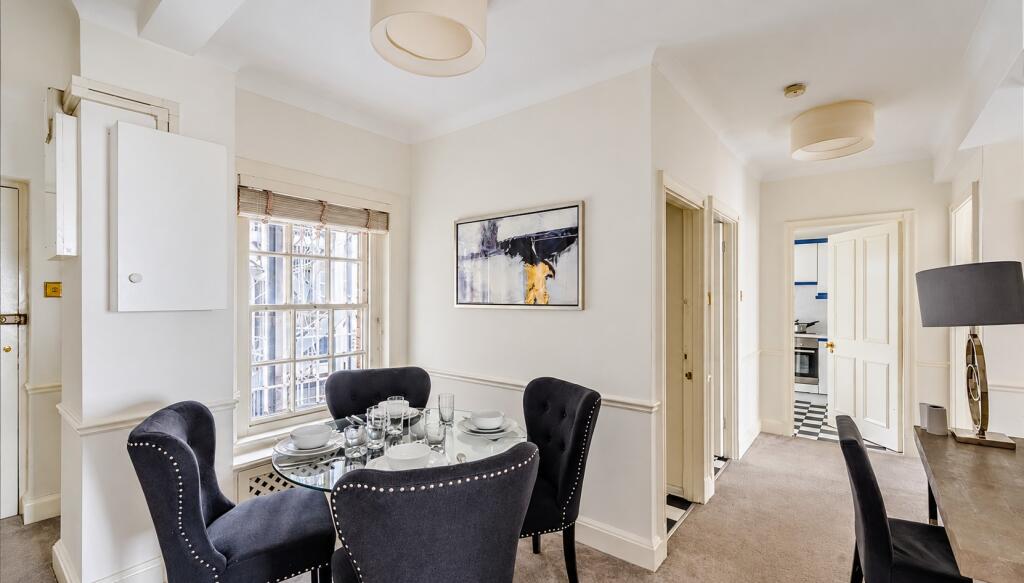 Apartment in London - View 5