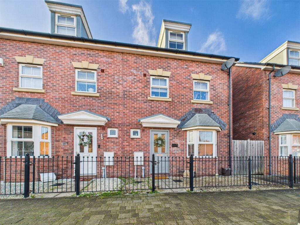 Main image of property: Swannington Drive Kingsway, Quedgeley, Gloucester, Gloucestershire, GL2