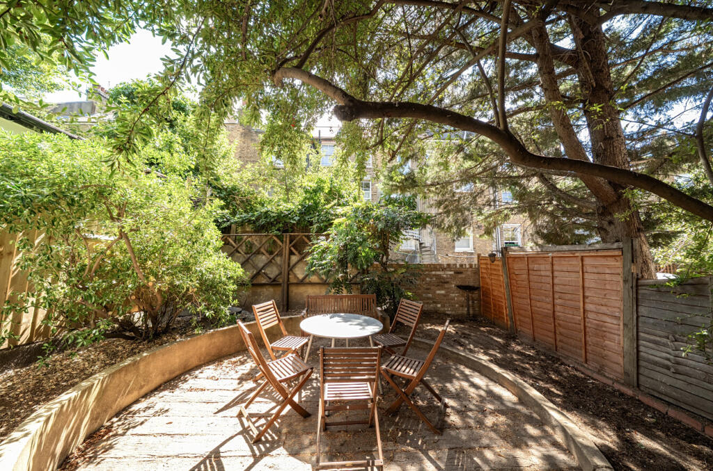 Property photo 11
