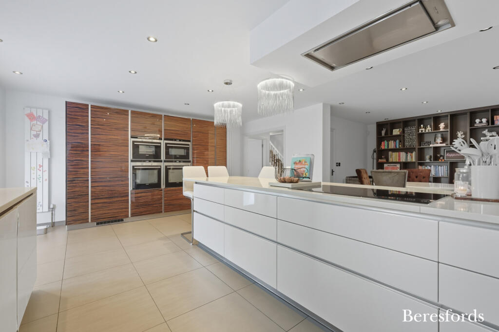 House in Chelmsford - View 4