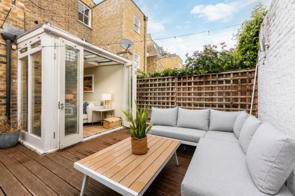 Main image of property: Wadham Road, 
East Putney, SW15