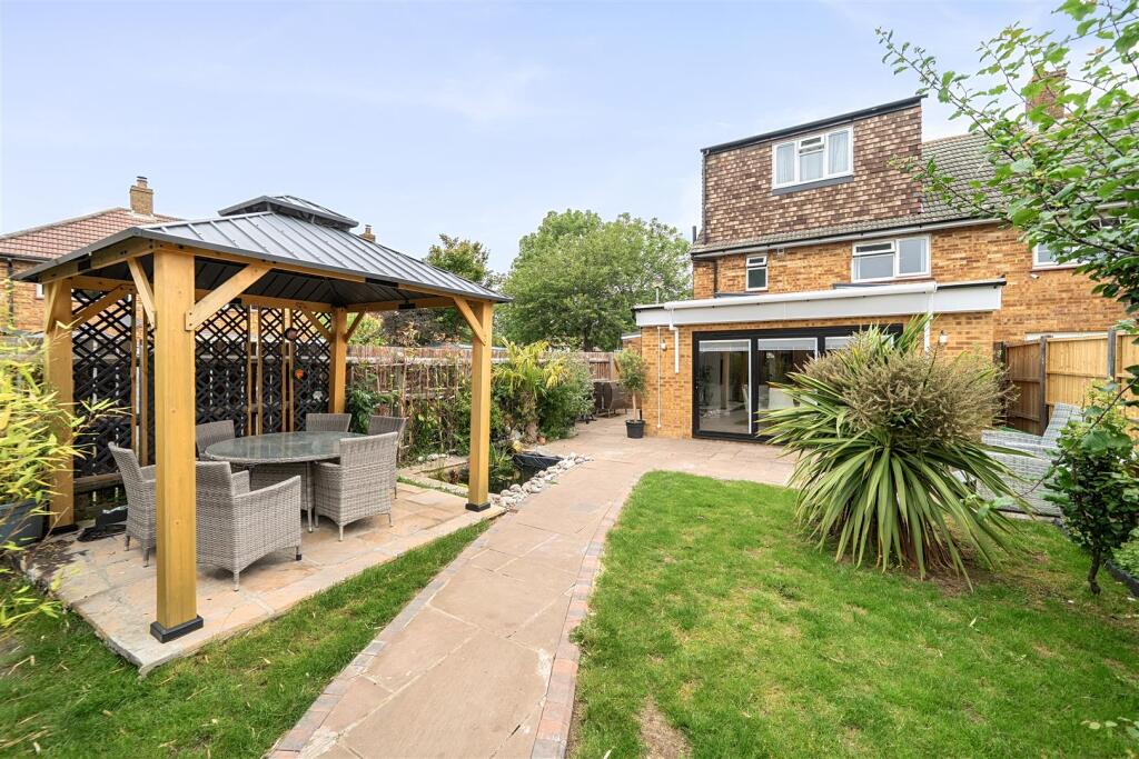 4-bed semi-detached on Stares Close, Gosport, £360,000
