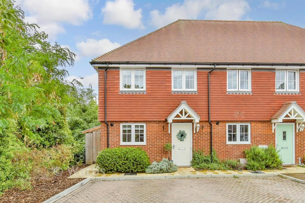 Main image of property: Beckett Gardens, Faversham, Kent