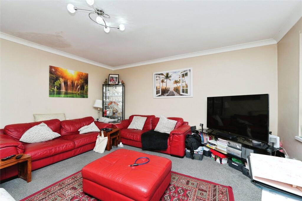 House in London, Halfway Street, Longlands - View 4