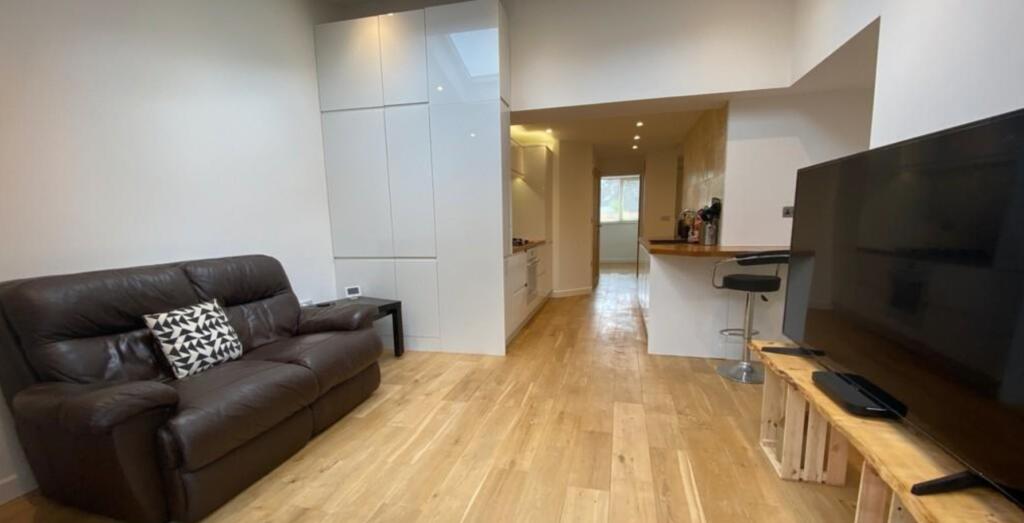 Apartment in Coventry - View 4