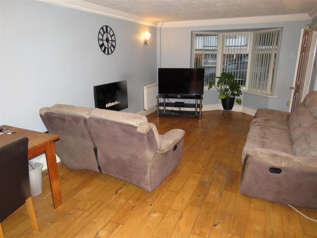 Additional image 3 of Kingsleigh Drive, Castle Bromwich.