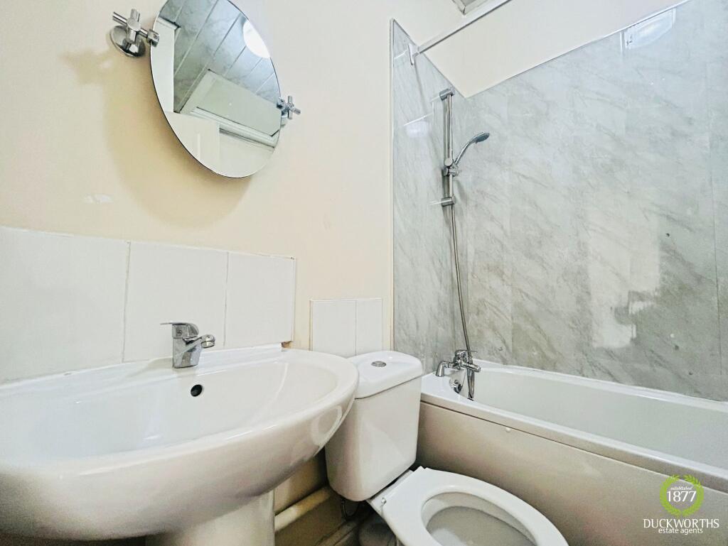 House in Burnley, Lancashire - View 4