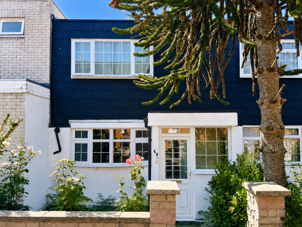 Main image of property: Monksgrove, Loughton, IG10
