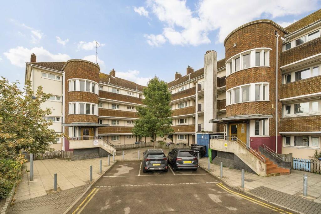 Apartment in London, Harlesden