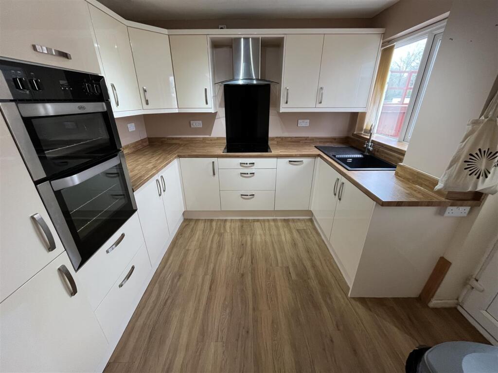 House in Abergele, Llanddulas and Rhyd-y-Foel - View 2