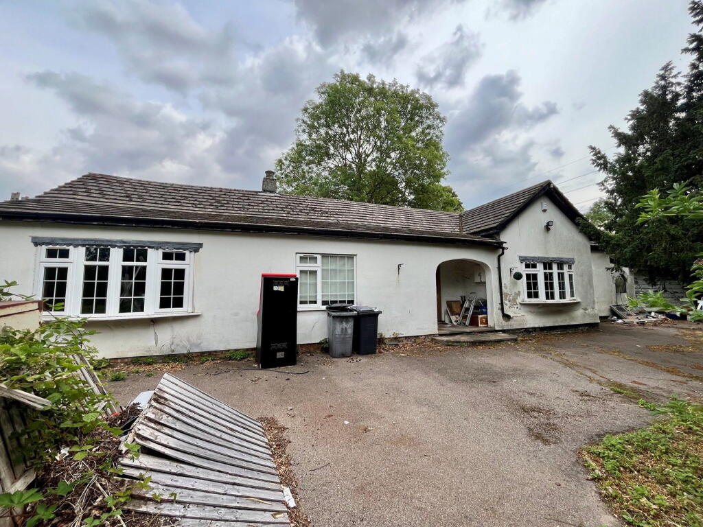 Watling Street, Radlett, WD7 7LG photo 2
