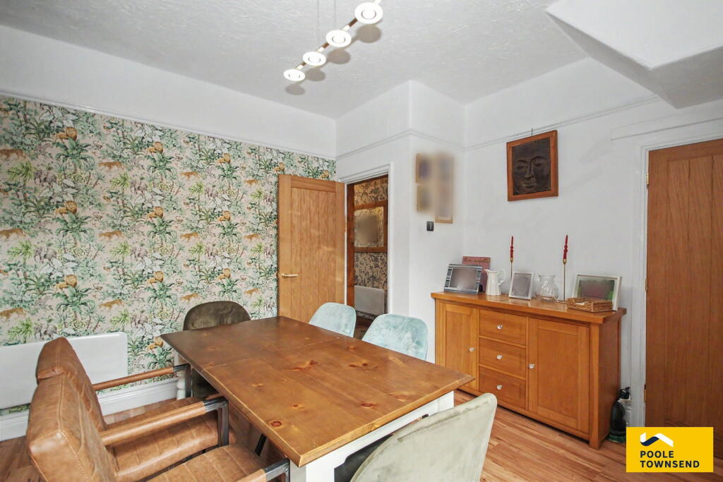 House in Lancaster - View 5