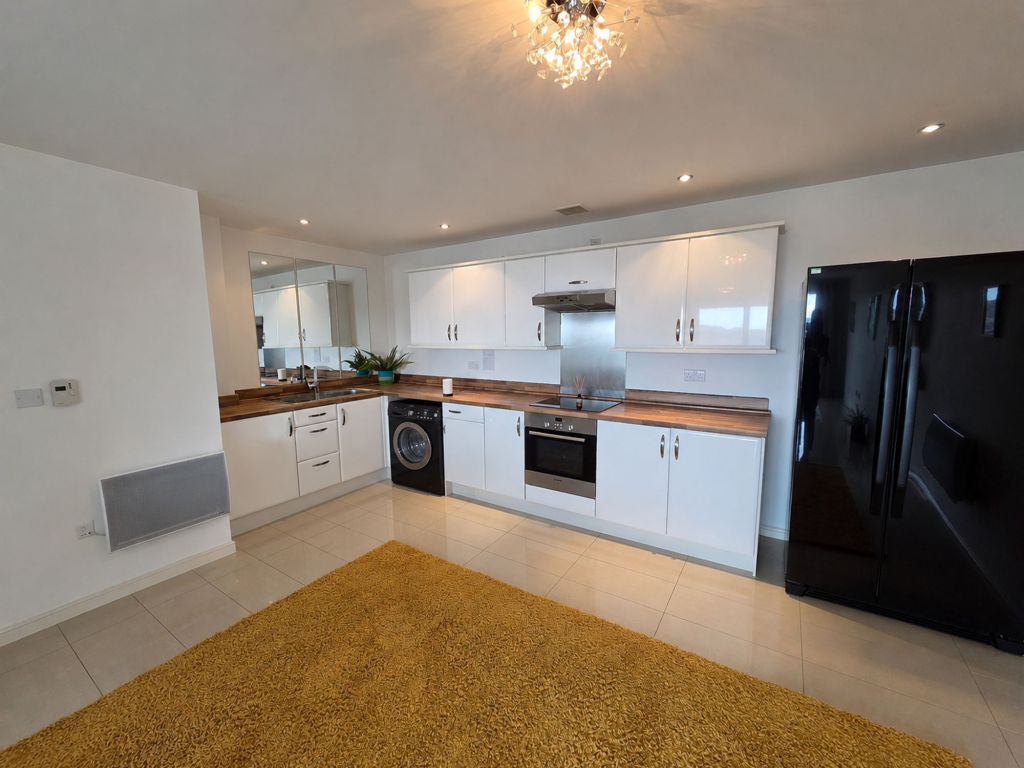 Apartment in Plymouth - View 4