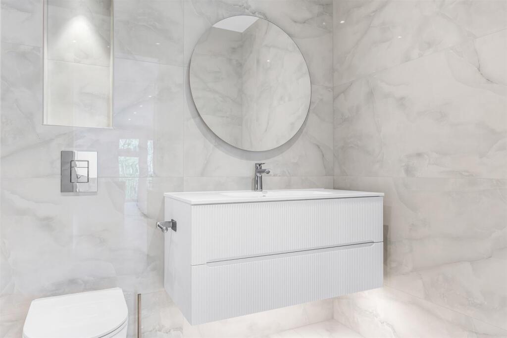 Additional image 19 of New Road, Digswell