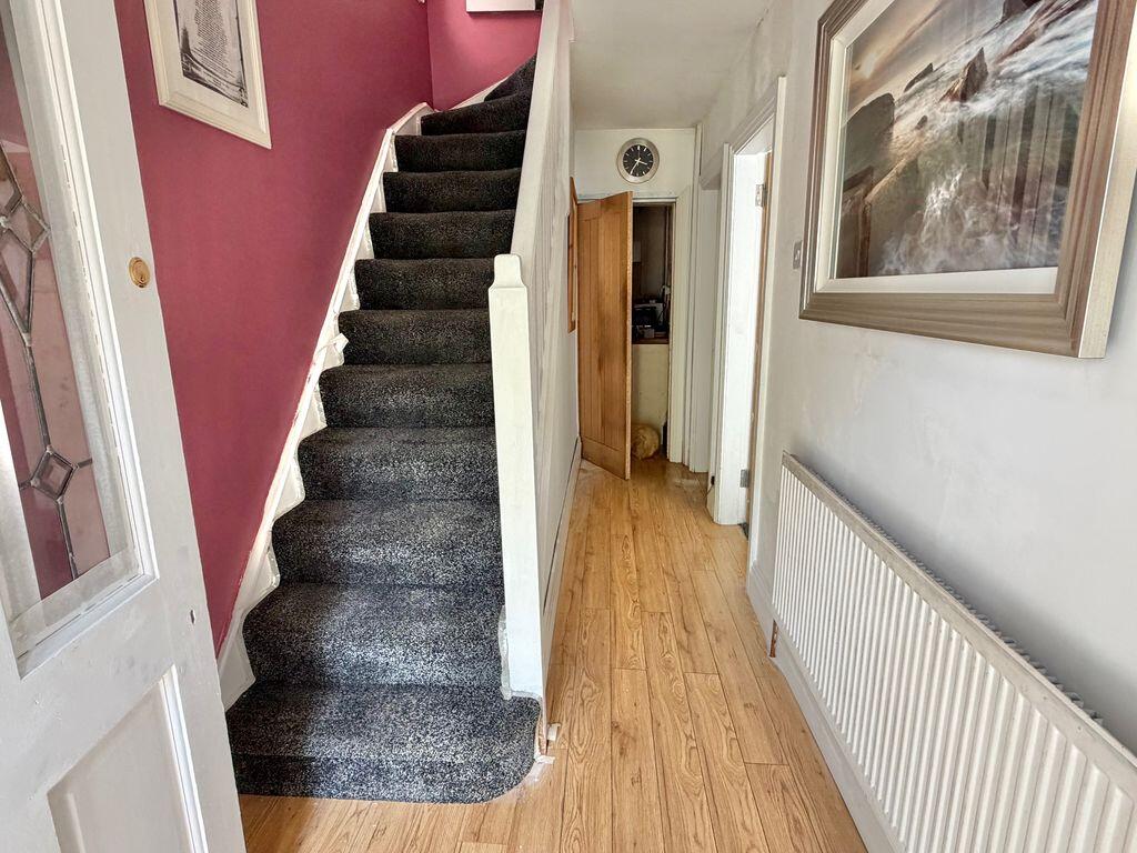 House in Birmingham, West Midlands - More