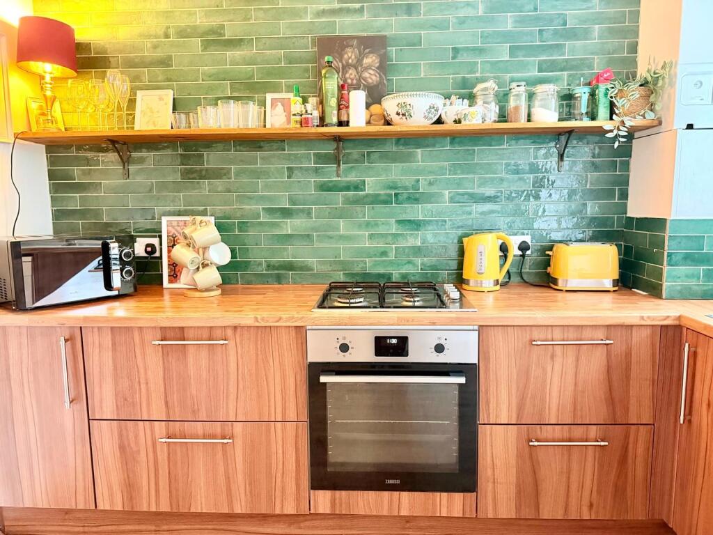 Property photo 8