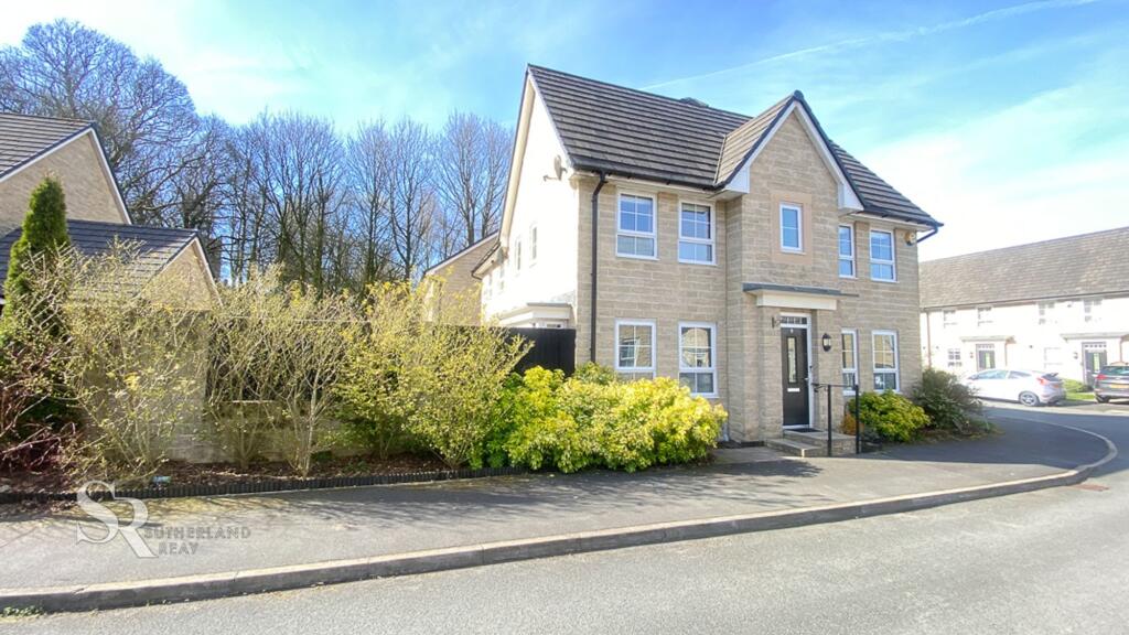 3-bed semi-detached on Astell Way, Chapel-En-Le-Frith, SK23, £320,000