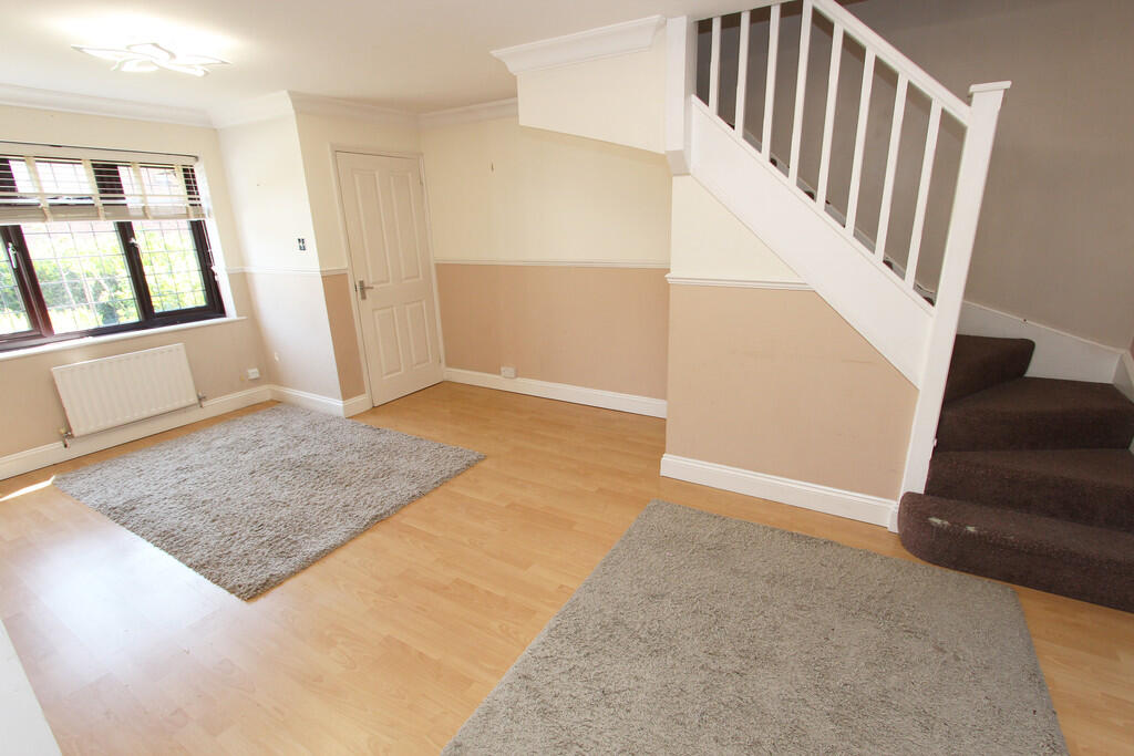 House in Greenhithe, Stone - View 5