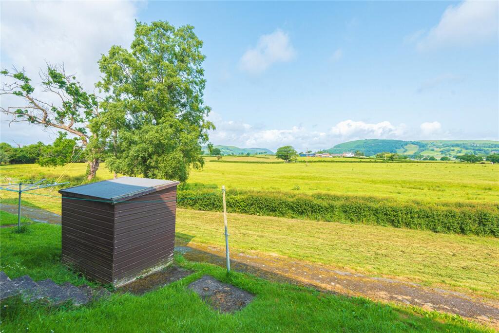 Maes Y Dre, Caersws, Powys photo 4