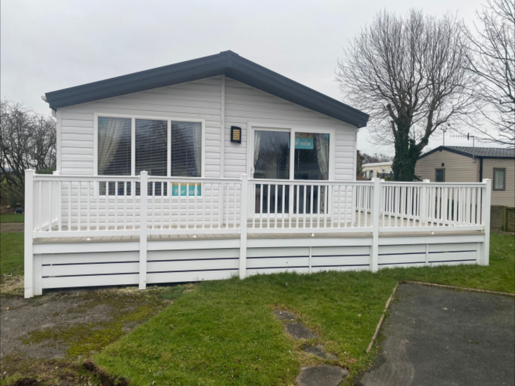 2-bed caravan on www.fourseasonsparks.com Oxcliffe Road, Morecambe, Lancashire, LA3, £99,995