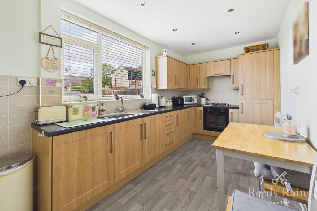 3, Chadwick Terrace, Macclesfield, Cheshire, SK10 photo 4