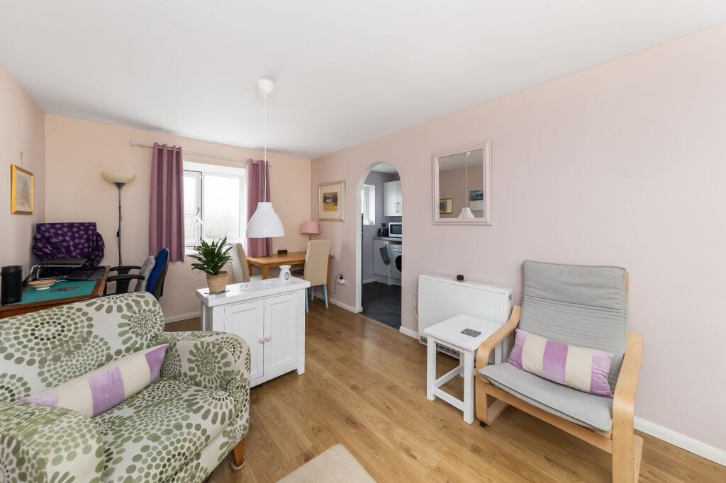 Apartment in Vale of White Horse, Long Furlong, Abingdon on Thames - More
