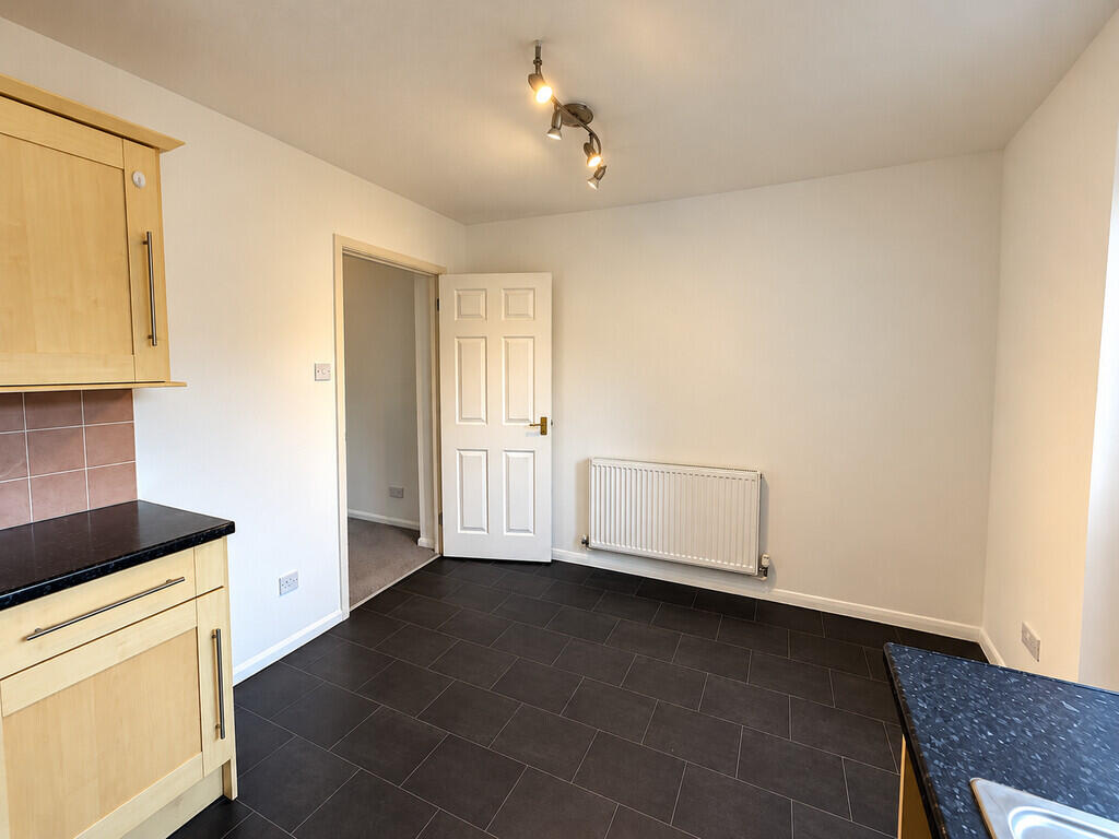 House in Weston-super-Mare, Locking Castle - View 4