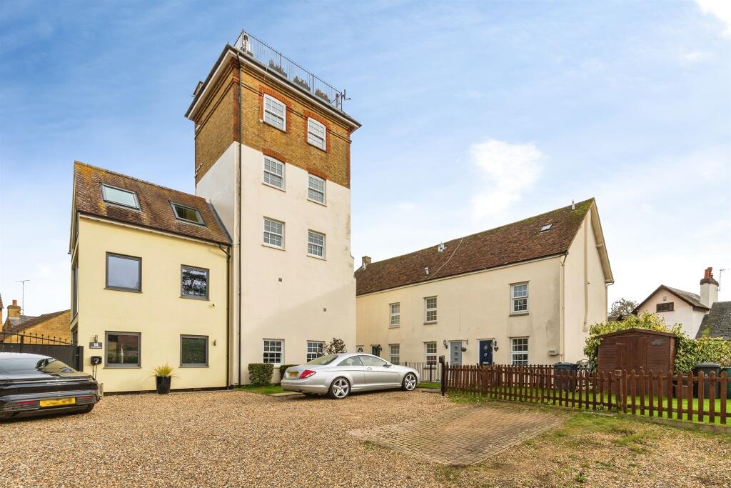 Main image of property: The Maltings, Walkern, Stevenage