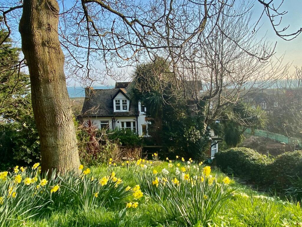 Henlion House 83 Seabrook Road , Hythe, Kent CT21 5QW, Kent CT21 5QW