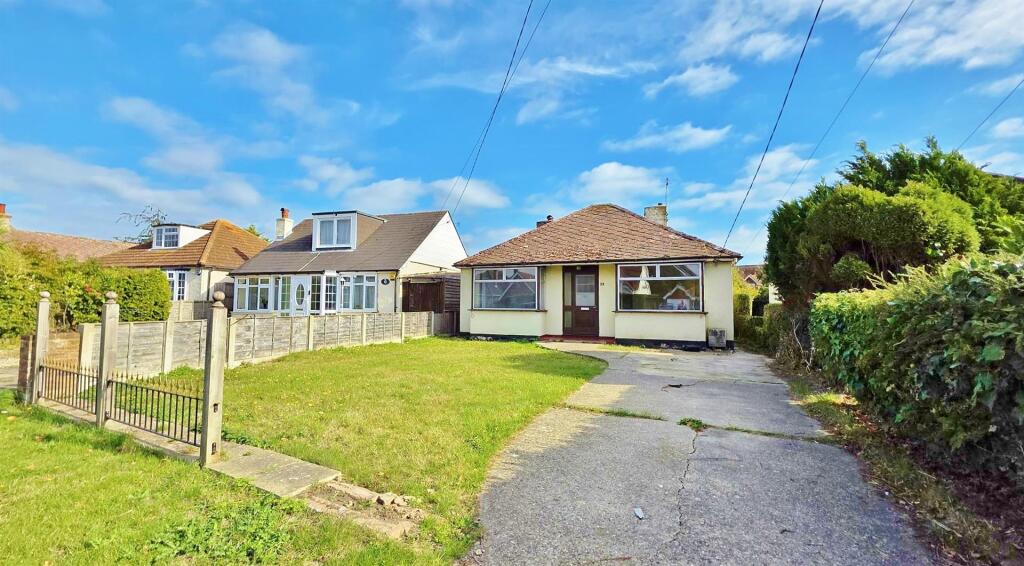 2-bed bungalow on Halstead Road, Kirby Cross, Essex, £250,000