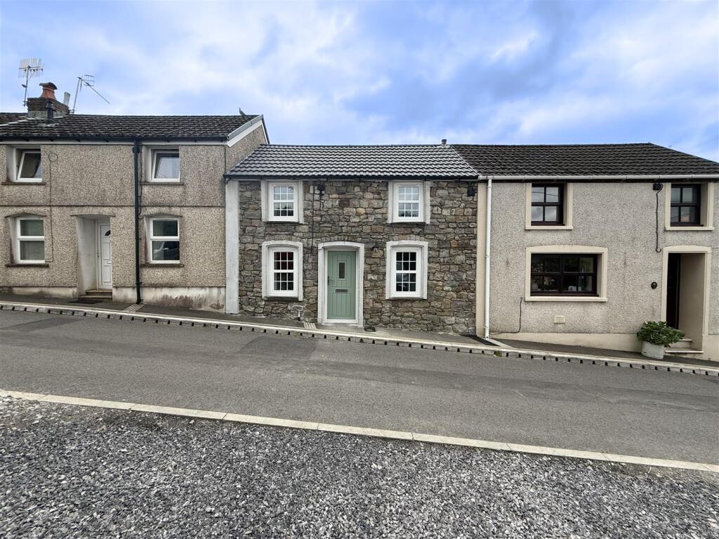 Main image of property: Miners Row, Aberdare