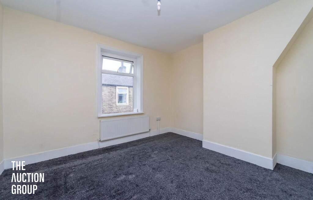 House in Burnley, Lancashire - View 5