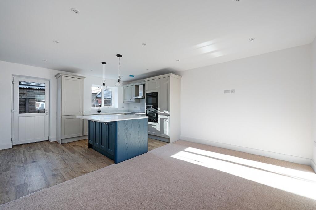 House in Ribble Valley, Longridge - View 3