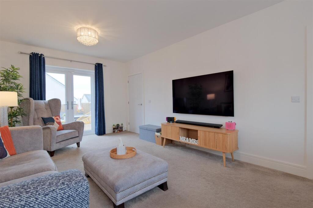 House in Motherwell, South Lanarkshire - View 4
