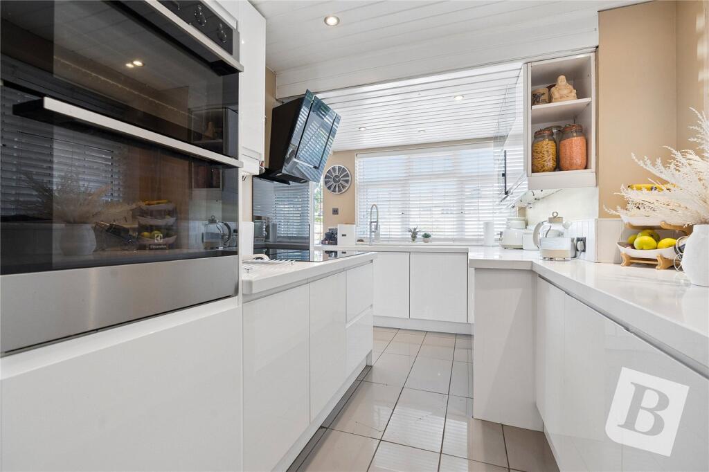 House in London - View 4