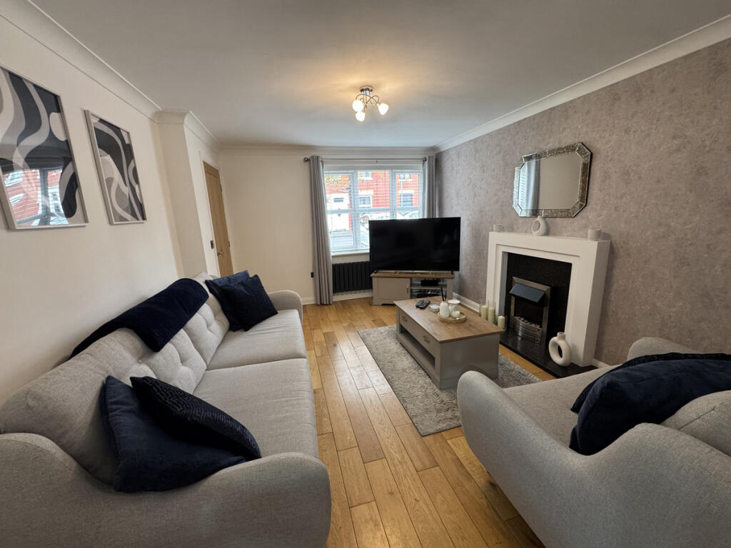 House in Preston - View 3