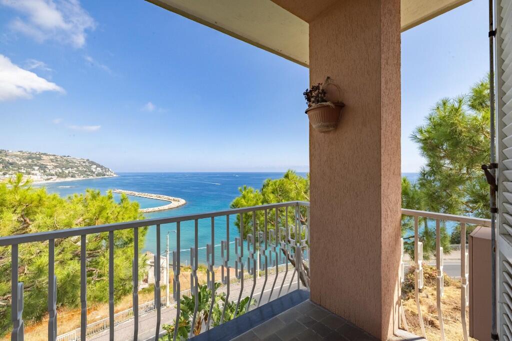 Main image of property: Ospedaletti, Imperia, Liguria