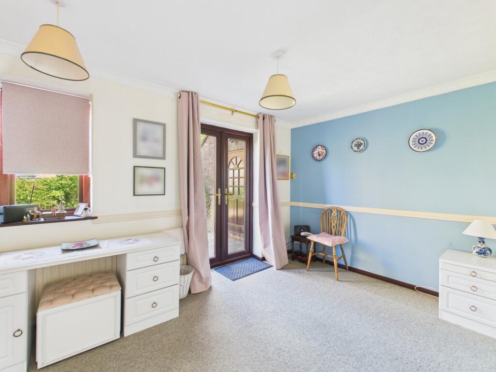 House in Northampton - View 4