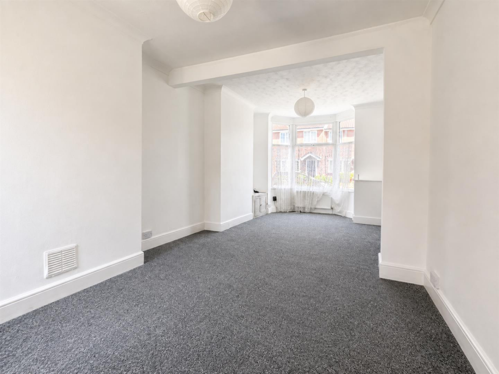 House in Northampton - View 3