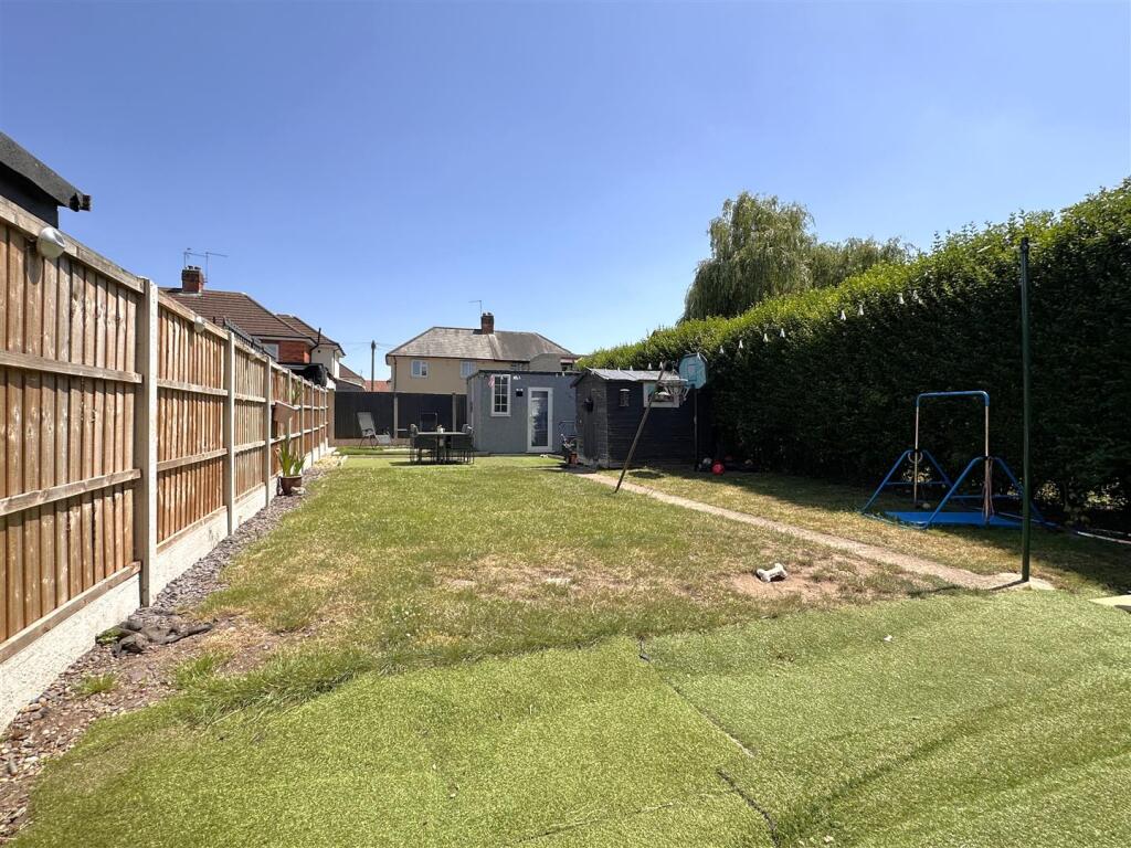 House in Newark and Sherwood, Newark - View 3