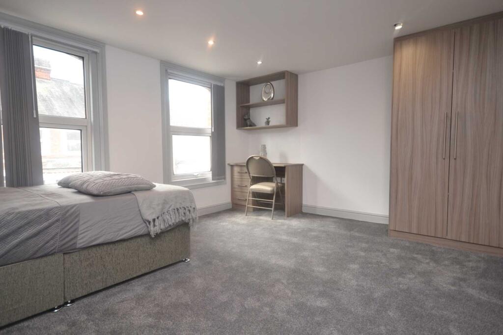 House in Reading - View 4