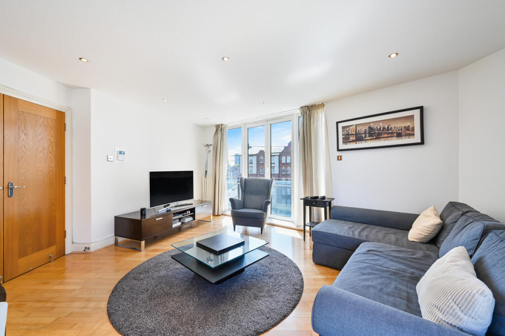 Main image of property: Rossmore Road, London, NW1 6