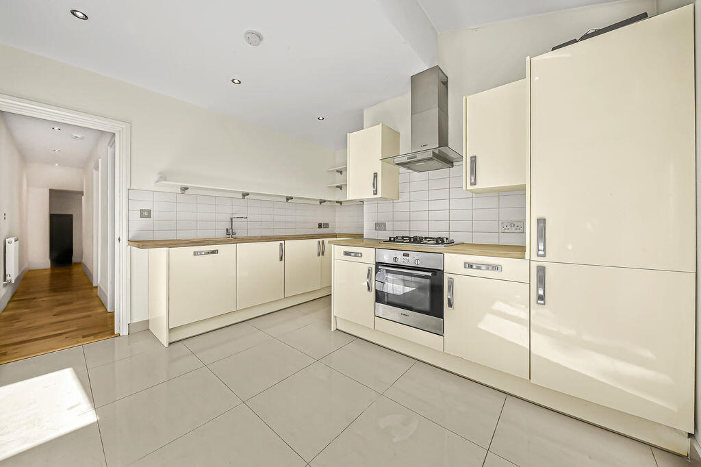 Main image of property: Wandsworth Road, SW8
