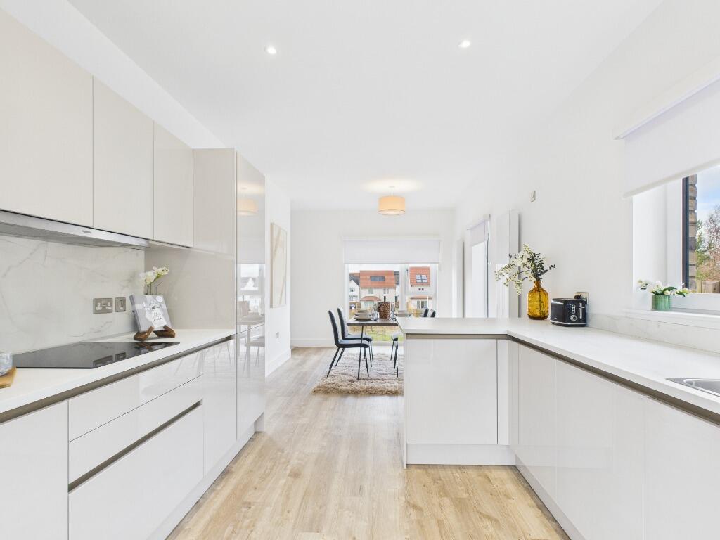 The Fieldings, Newlandsmuir, East Kilbride, G75 image 3