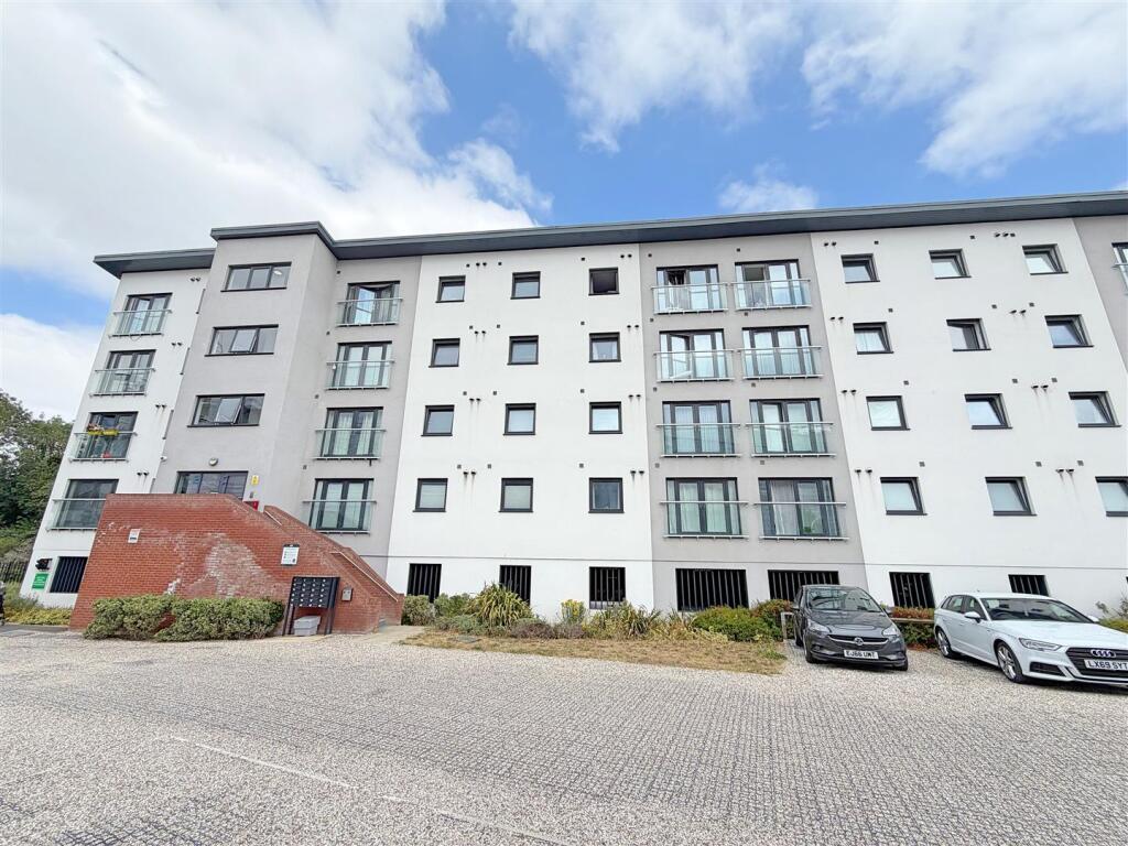 Main image of property: St. Johns Avenue, Braintree
