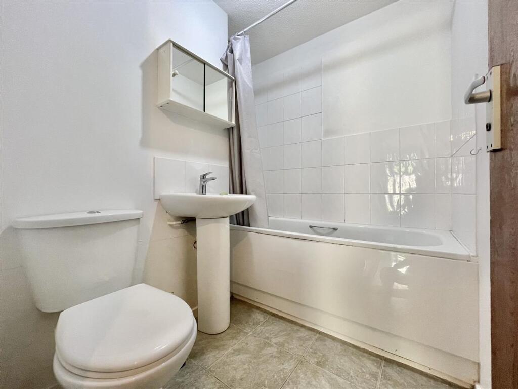 Apartment in Dorchester