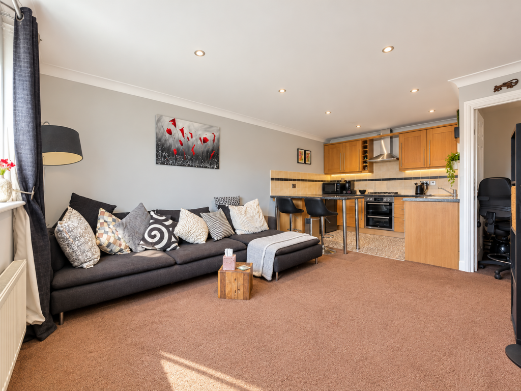 Apartment in Stockport - View 4