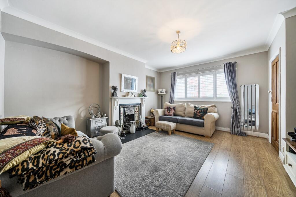 Ross Way, London, Greater London, SE9 photo 5